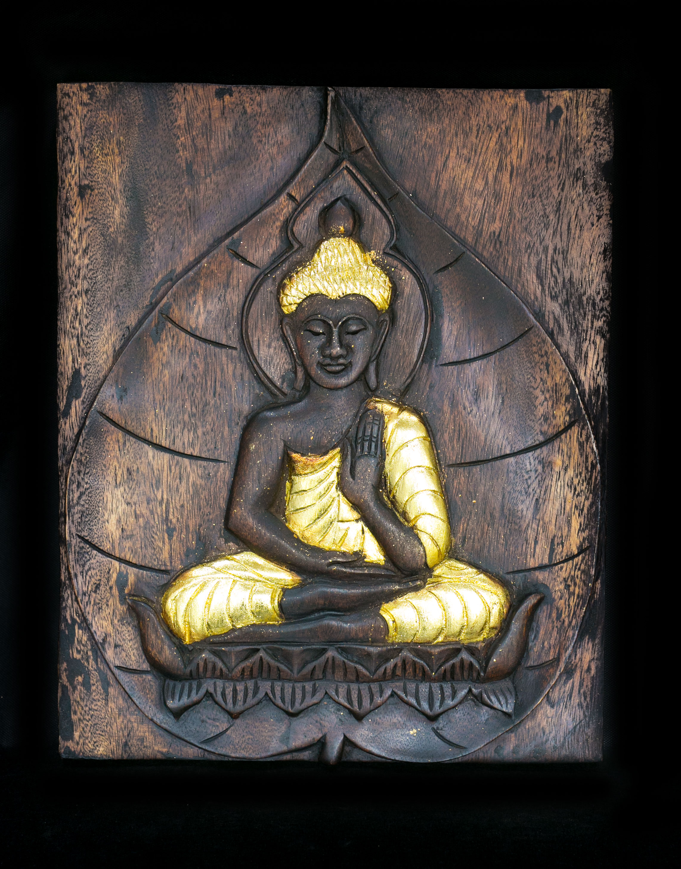 Buddha list dřevo zlatý NENÍ SKLADEM