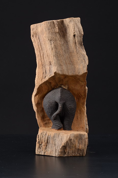 Dřevěná plastika s motivem slona NENÍ SKLADEM