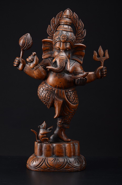 Socha Ganeshi hnědá