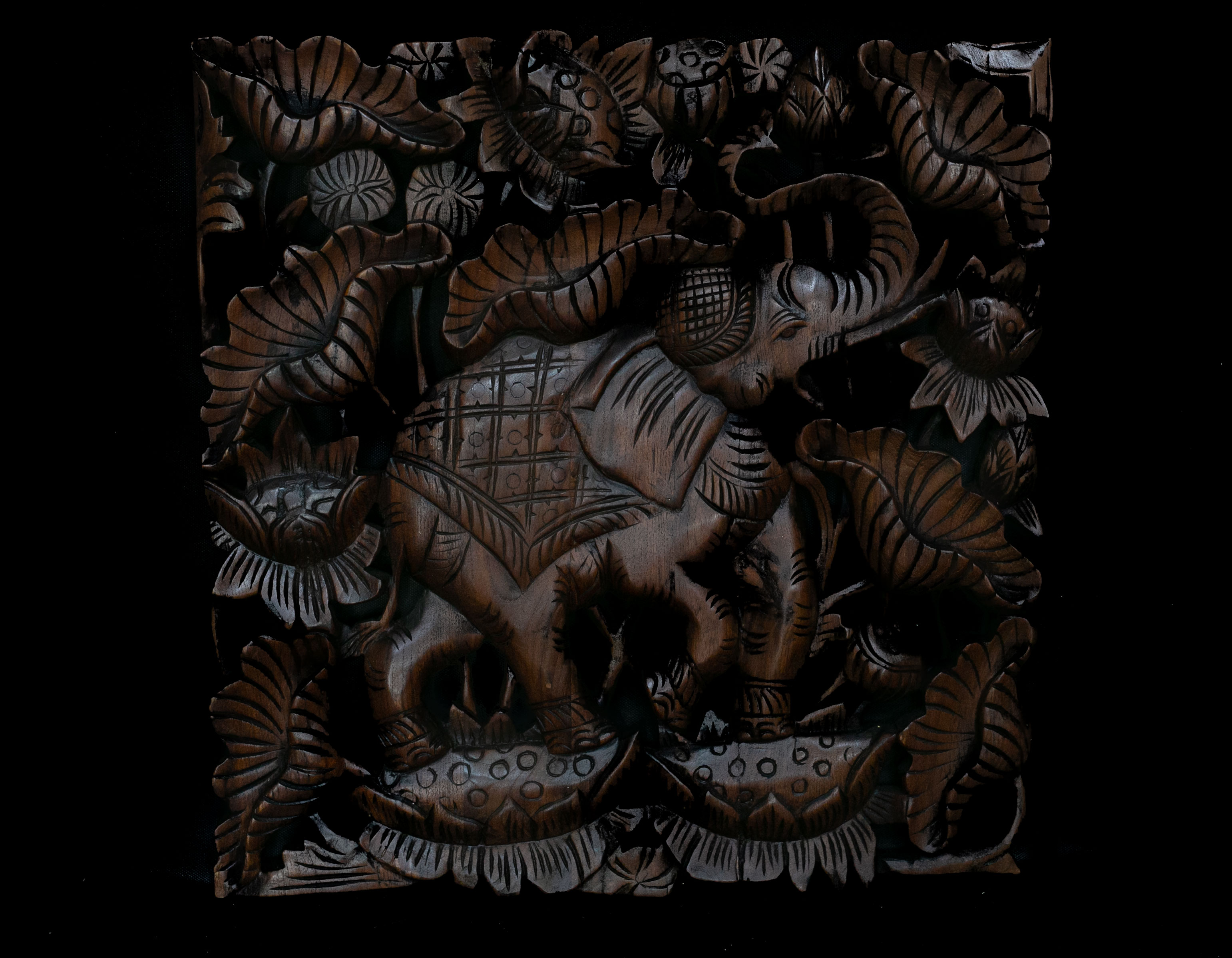 Dřevořezba slon NENÍ SKLADEM