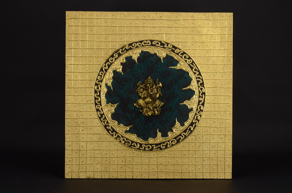 Obraz s motivem Ganeshi-NENI SKLADEMčerný střed, zlatý