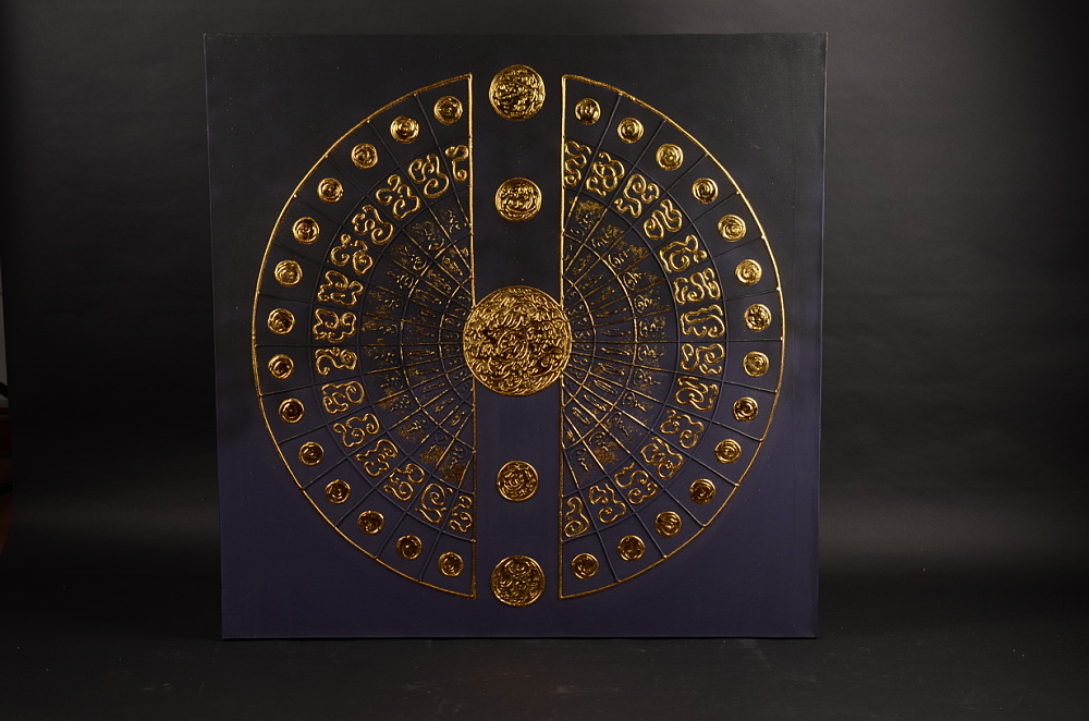 Tmavě fialový obraz s motivem slunce