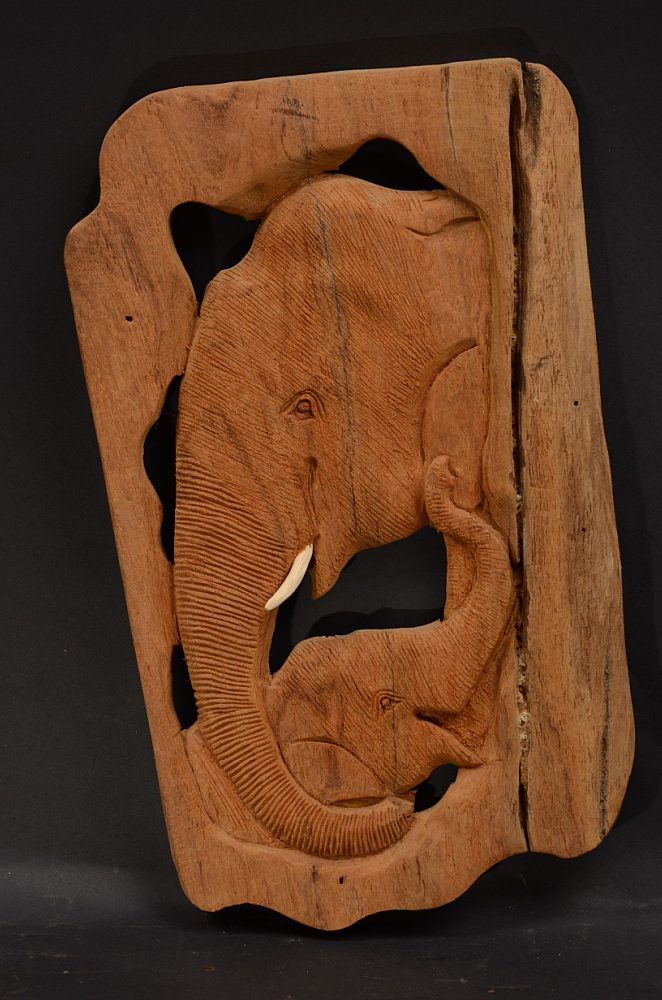 Atypický obraz, freska - sloni