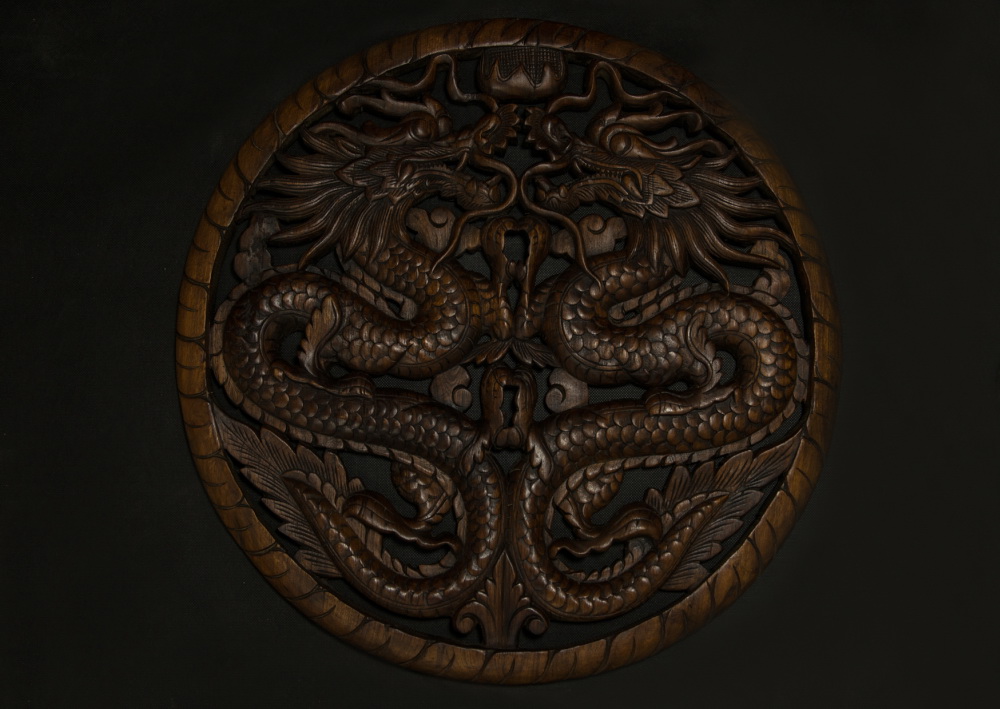 Ručně vyřezávaný obraz se dvěma draky NENÍ SKLADEM