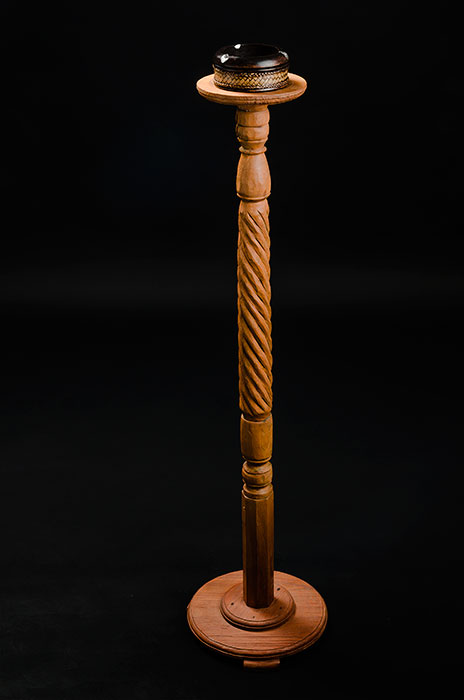 Dřevěný stojan NENÍ SKLADEM